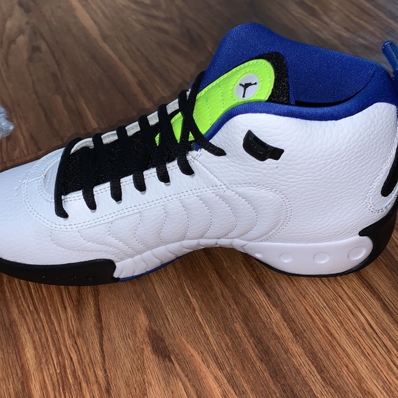 Jordan retros - Picture 4 of 4